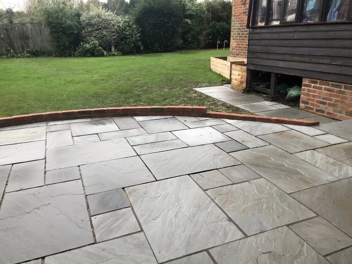 Patios — image 3