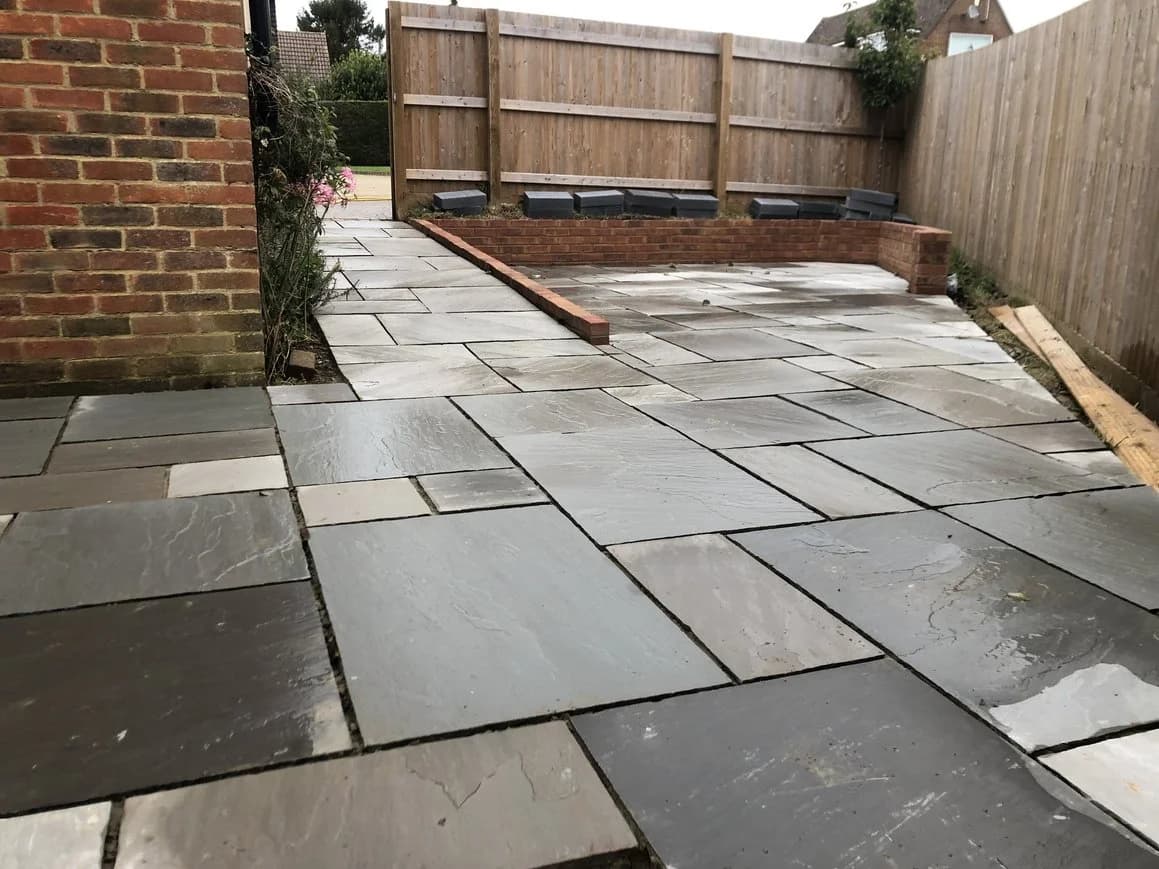 Patios — image 7